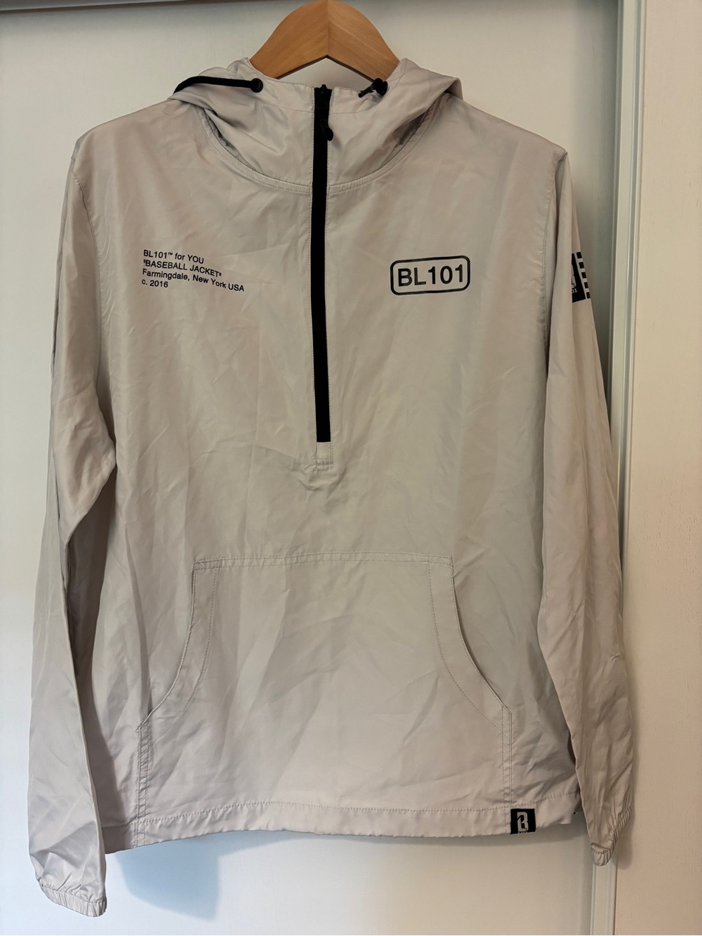 Baseball Lifestyle Mens Ghost Windbreaker Size XL Half Zip Off White Logo Flaw - Picture 3 of 16